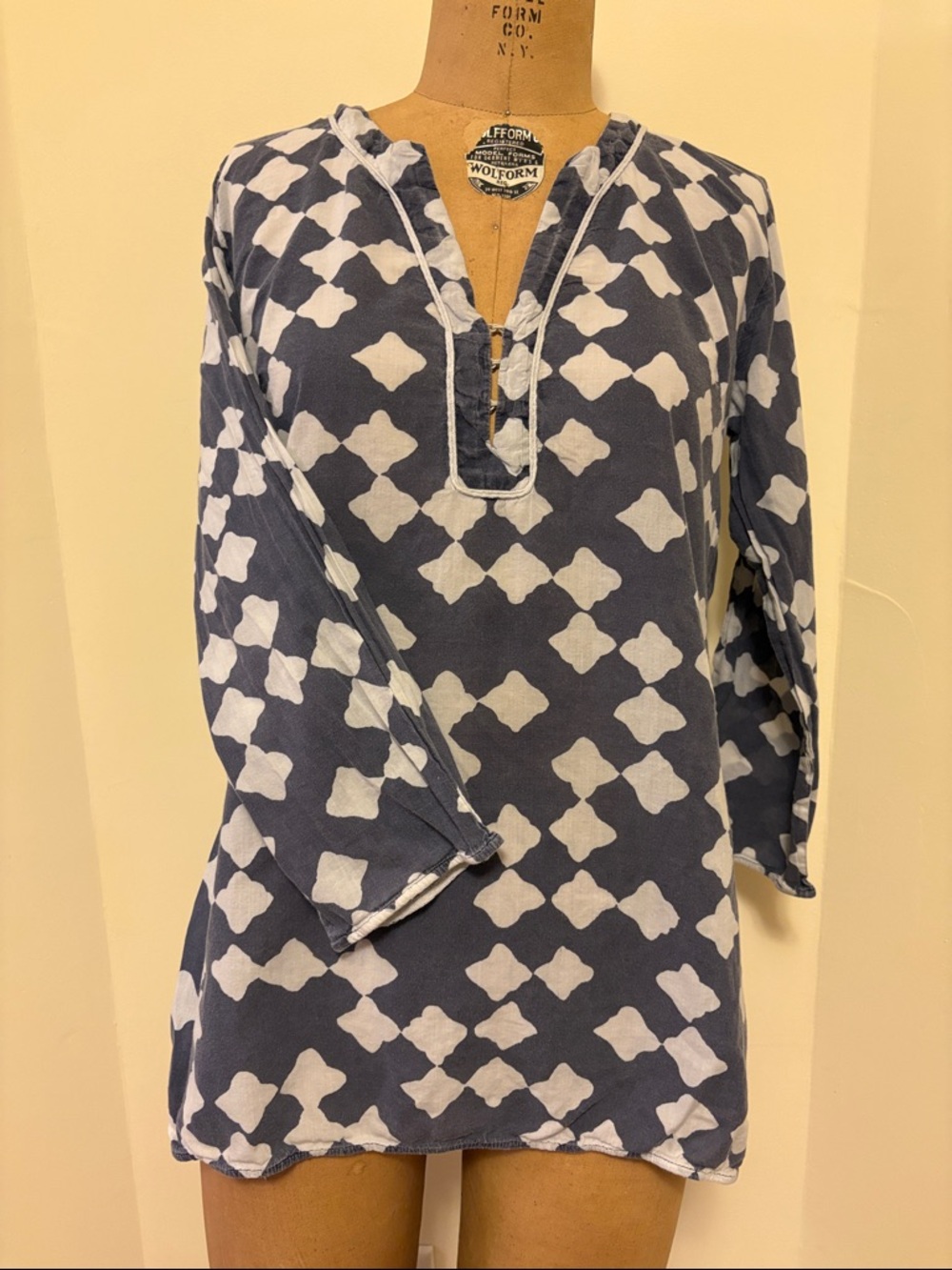 Women's Navy and White Patterned Tunic Top